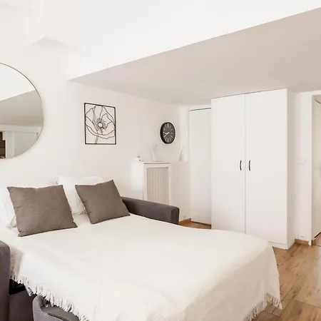 Amazing Artois Champs Elysees Apartment